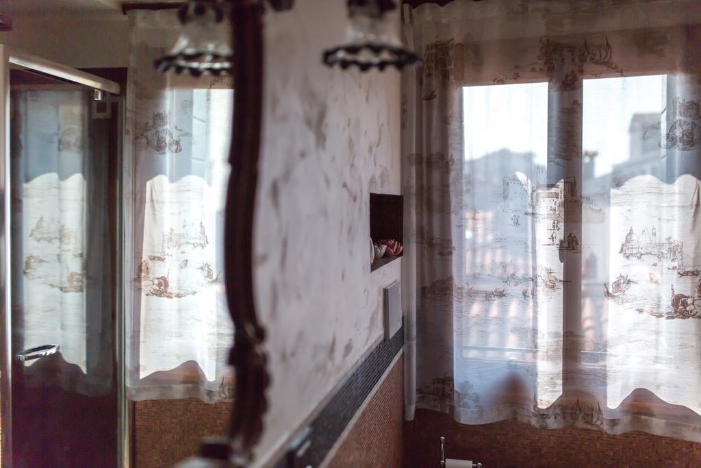 卡曼佐尼公寓 - 带露台 威尼斯 外观 照片